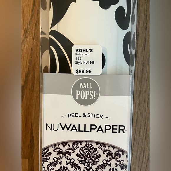 NEW!! NuWallpaper Wall Pops! Black & White Vinyl Peel & Stick Washable Wallpaper - Picture 4 of 14